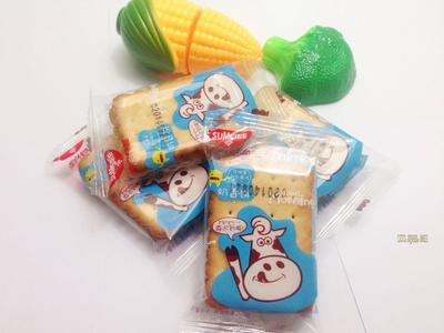 順興爆蔥餅蘇打餅干 傳統(tǒng)工藝與蔥香風(fēng)味的完美融合